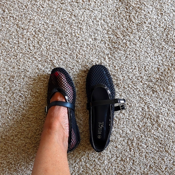 Mesh Flats - Picture 7 of 13